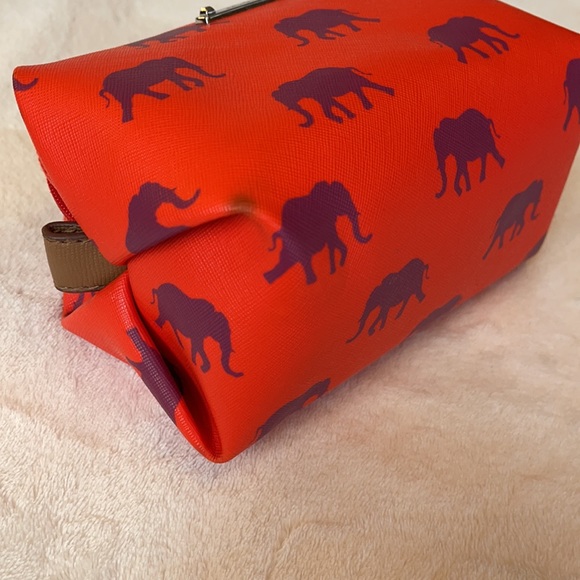STELLA & DOT Elephant Pouf in Poppy Red - Picture 10 of 11